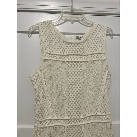 Cato Women's Ivory Cream Beige Sleeveless Lace Dress Size 14 Stretchy Modest - Picture 2 of 4